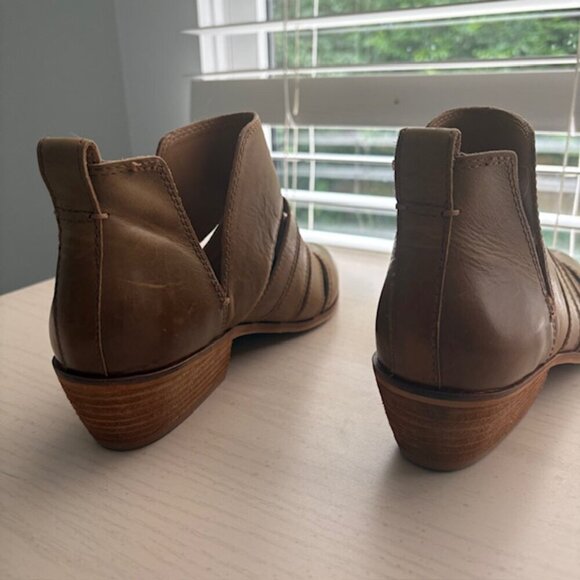 Frye & Co. Slip-on Rubie Ankle Boots - Picture 4 of 5